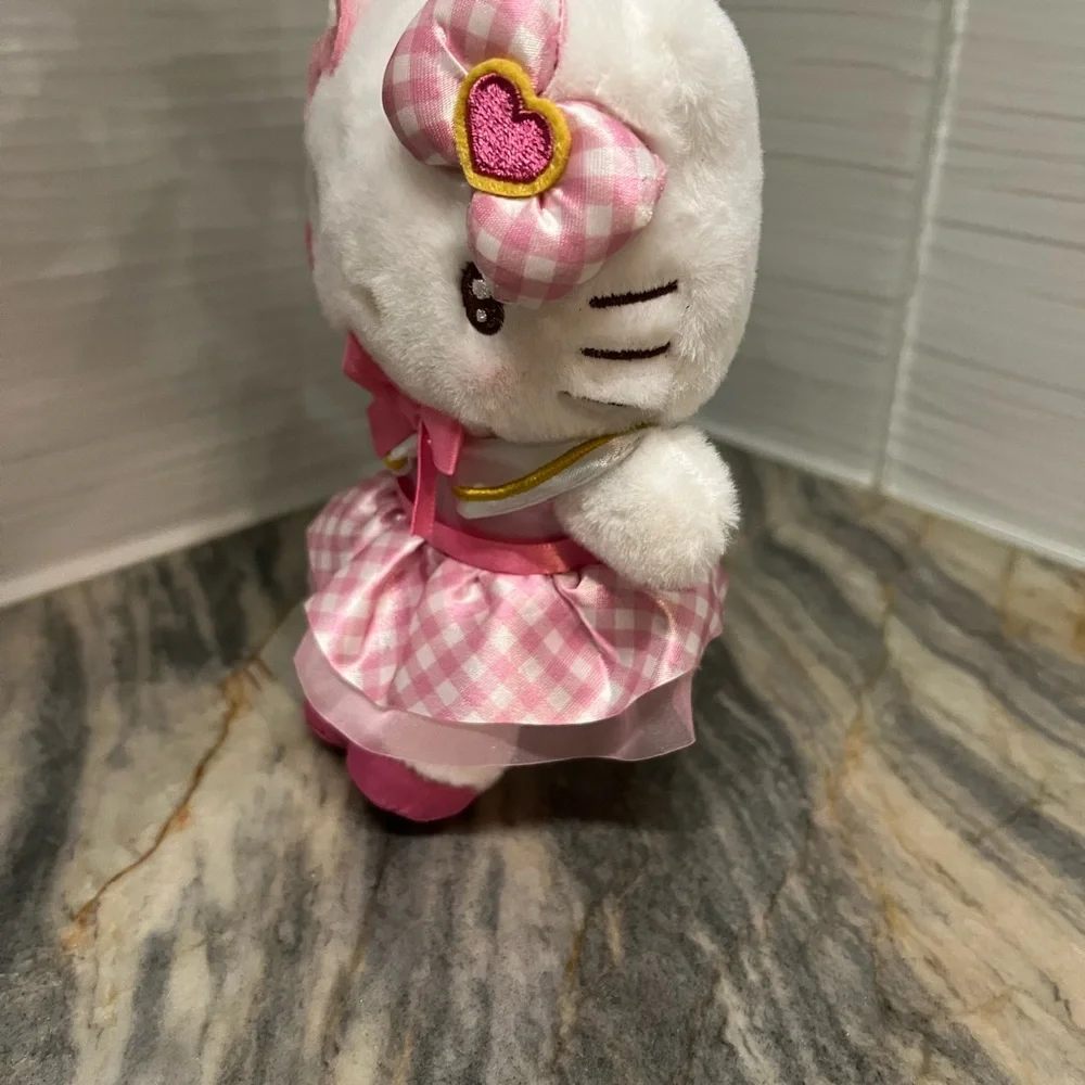 N/A sanrio mascot